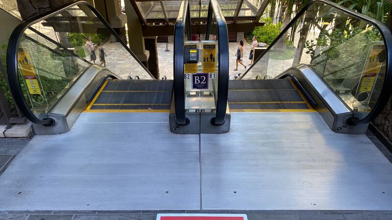 Retail businesses on Oahu were allowed to begin reopening on Friday, and many did so — with a...
