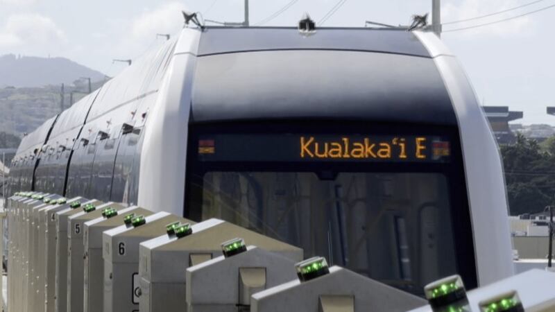 In honor of Earth Day, city leaders showcased Honolulu's progress in fighting climate change.