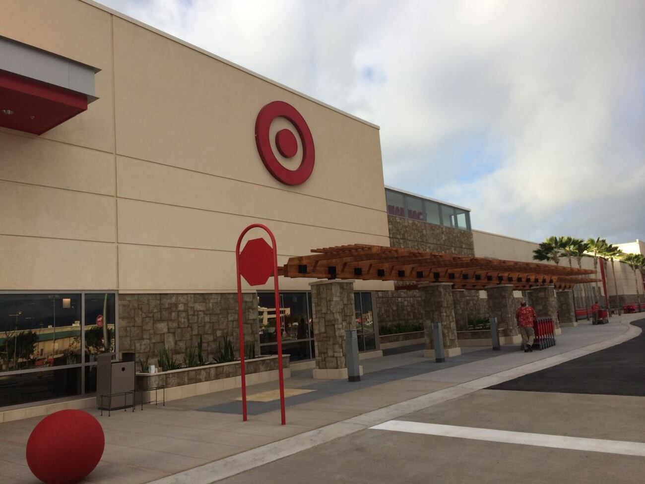 Target opens Hawaii's newest locations in Kailua, Kahului