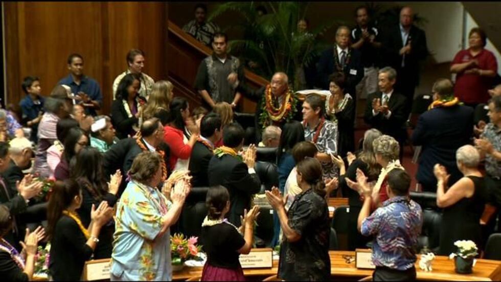 House members and families applaud former Speaker Say