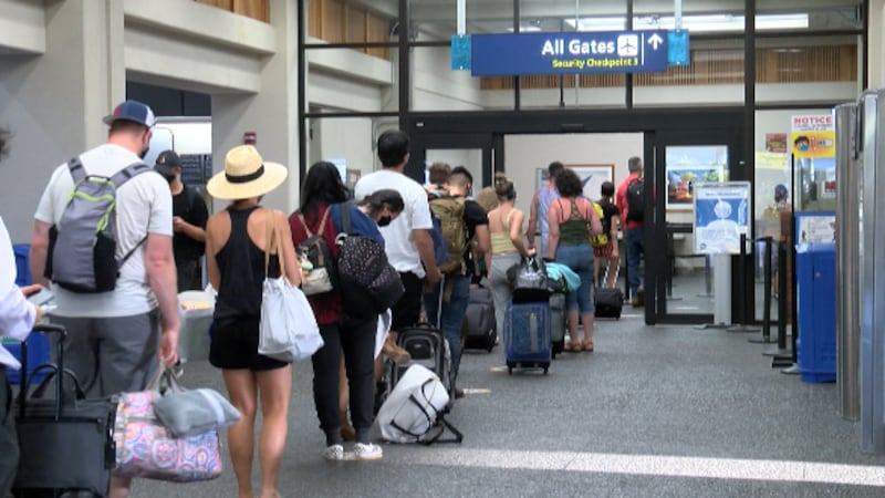 New Hawaii Tourism Authority figures show Hawaii saw more than 484,000 visitors in April.