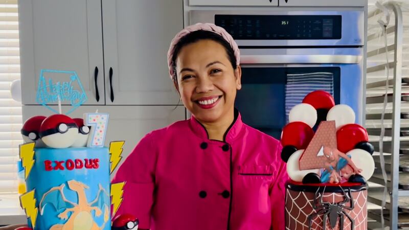 As a baker, Michelle Hoy creates cool-looking cakes. But she’s also an artist, who makes...